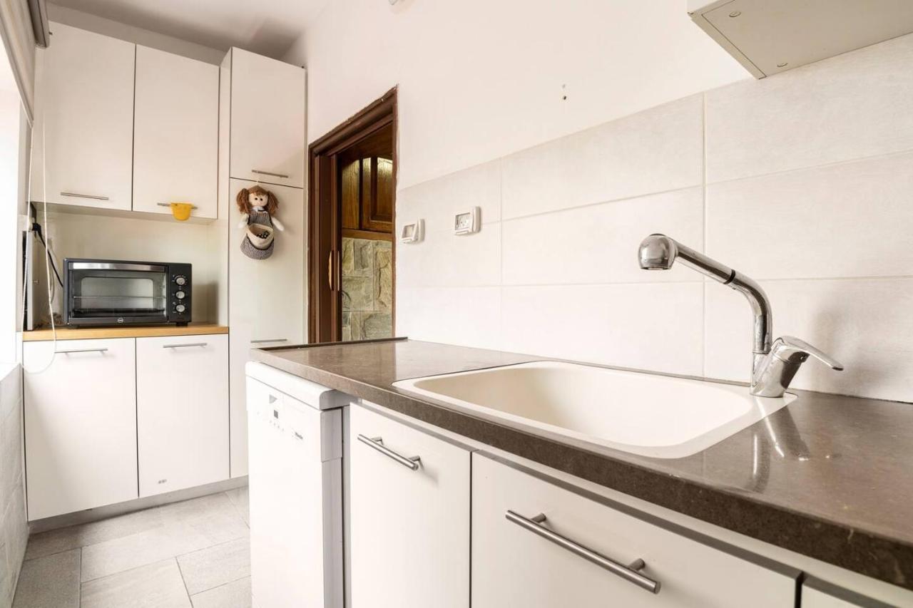 Al-Razi Residency Daire Dāliyat el Karmil Dış mekan fotoğraf
